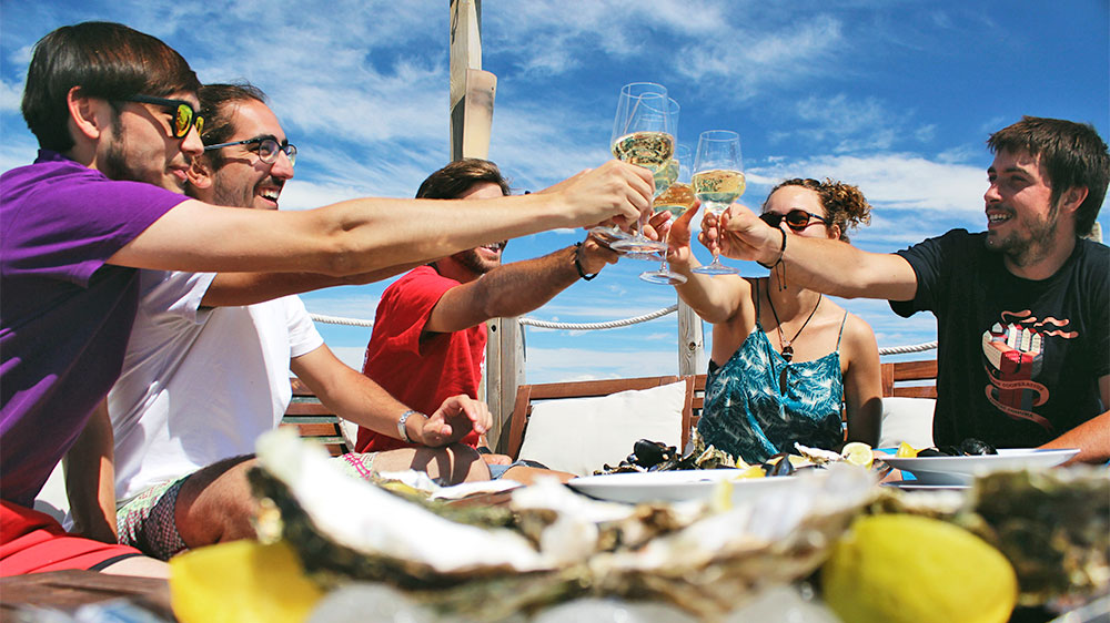 blauwasser_segeln_charter_spanien_ebro_delta_muschelzucht
