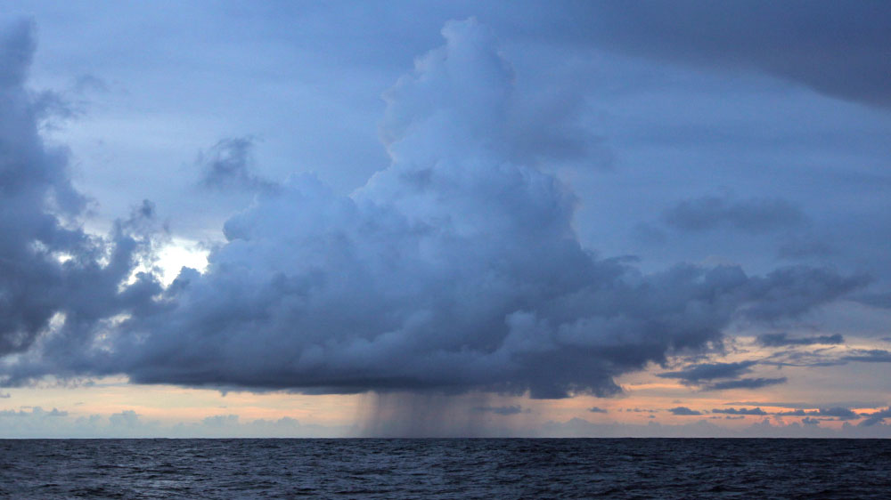 blauwasser_squalls_ozean_regen_2