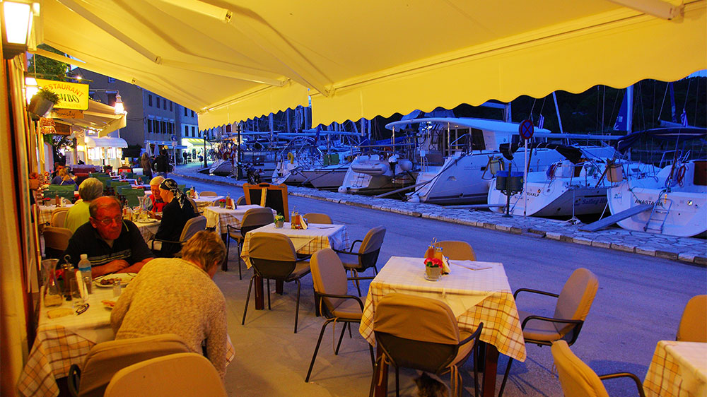 blauwasser_toerntipp_routenvorschlag_paxos_gaios_restaurant