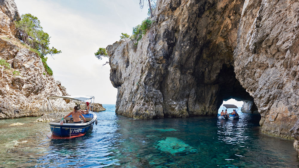 blauwasser_tremiti_caprara_grotte