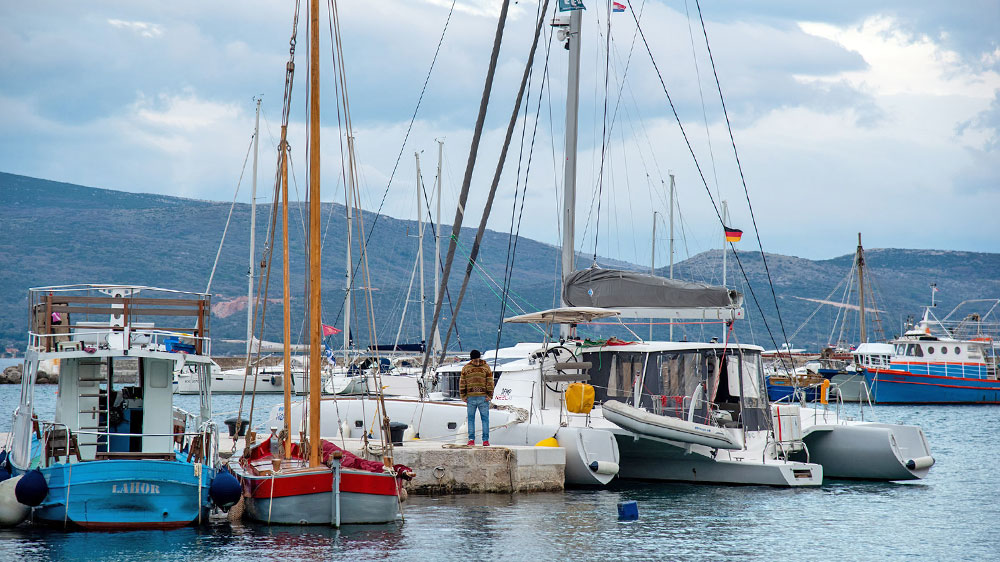 blauwasser_trimaran_neel_test_fahrbericht_charter_anlegen