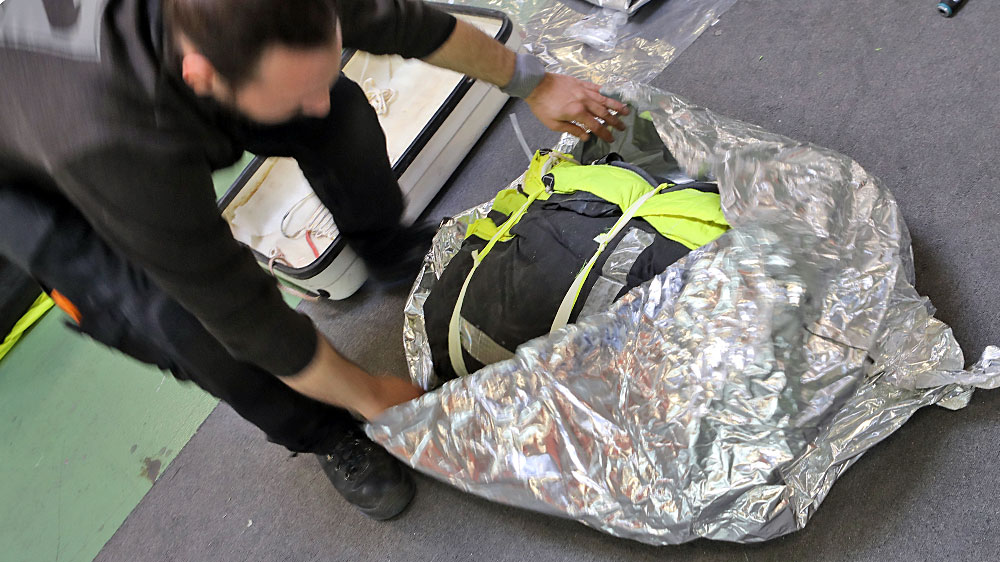 blauwasser_wartung_rettungsinsel_schritte_trennung