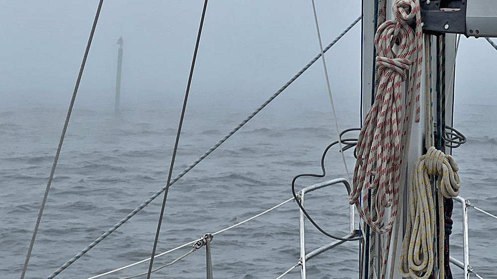 blauwasser_wetter_nebel_tonne