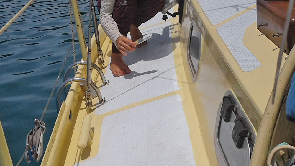 blauwasser_yacht_stahl_bootsbau_polyurethan